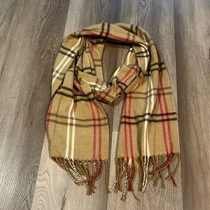 Plaid Soft Scarf